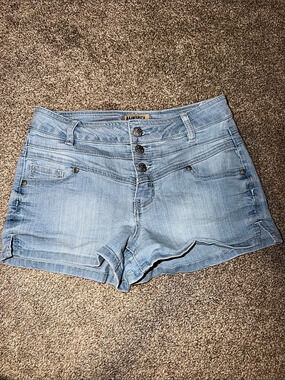 BLUESPICE Denim Jean Shorts in Blue Size 3/4